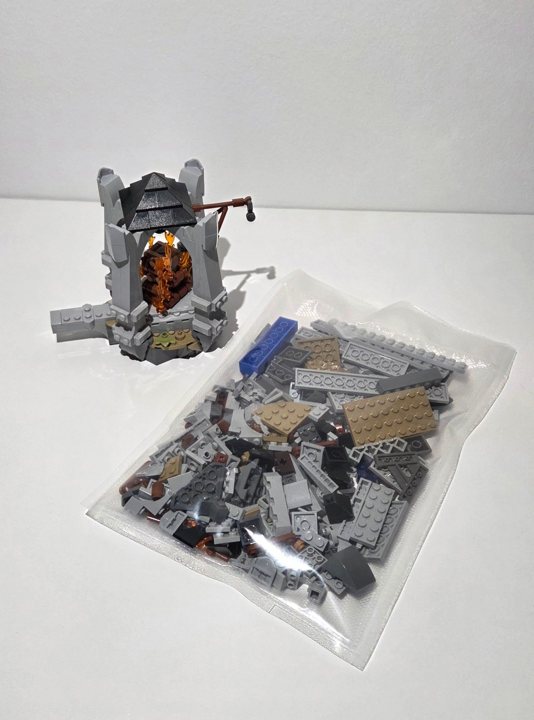 LEGO® Herr der Ringe – Das Leuchtfeuer von Minas Tirith (Set-Nr. 11998)