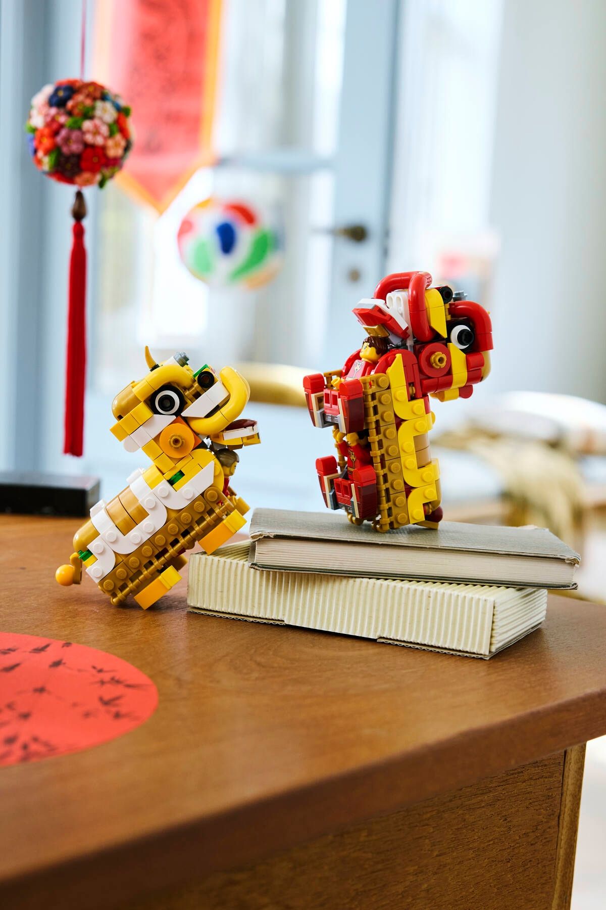 LEGO® 40915 Lion Dance