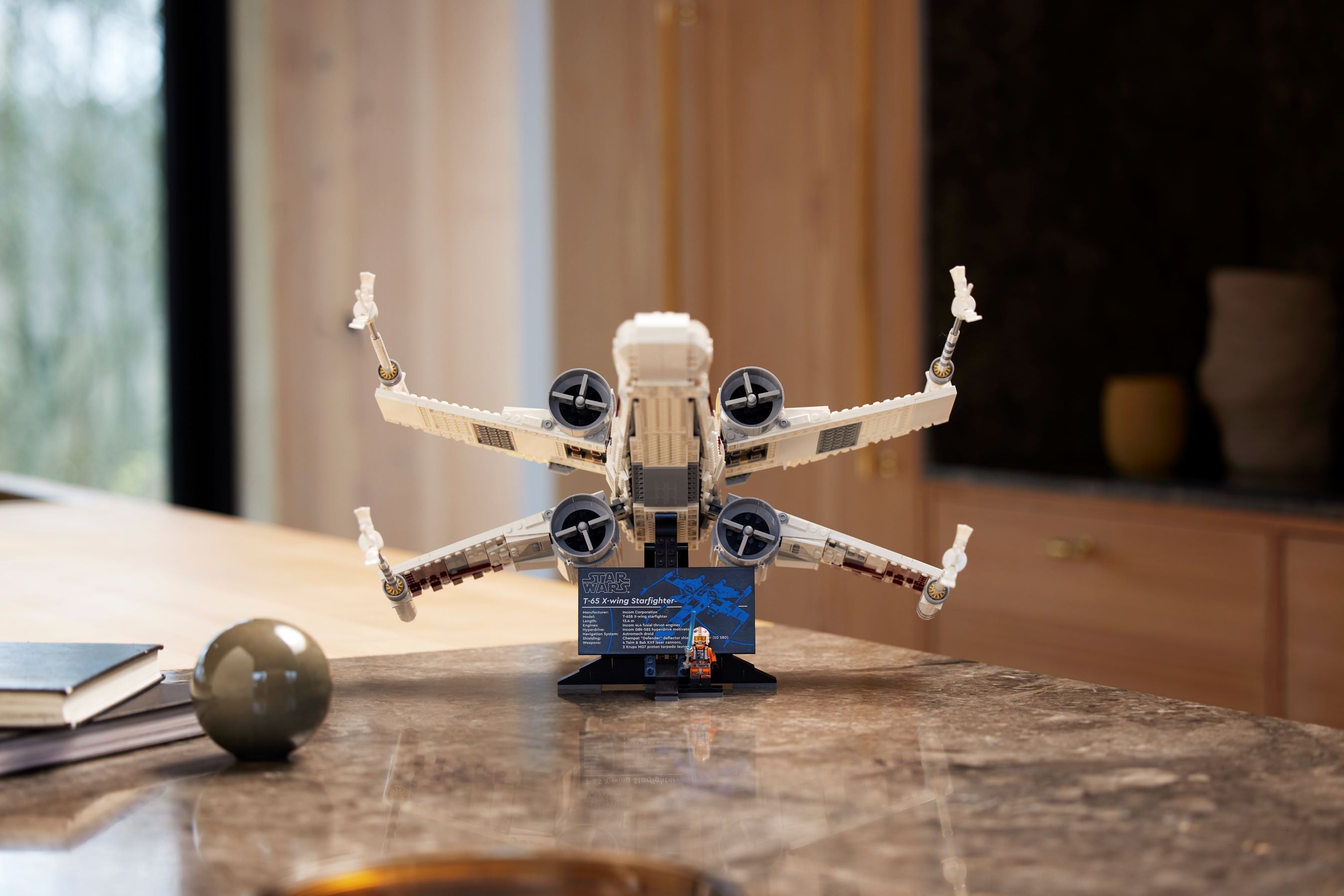 LEGO® Star Wars 75355 UCS X-Wing Starfighter