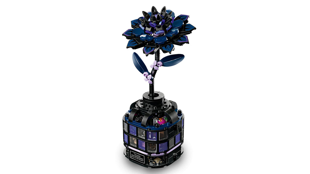 LEGO® Wednesday 76784 Schwarze Dahlie