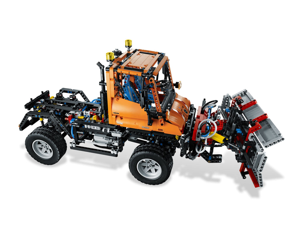 LEGO® Technic 8110 Mercedes-Benz Unimog U 400